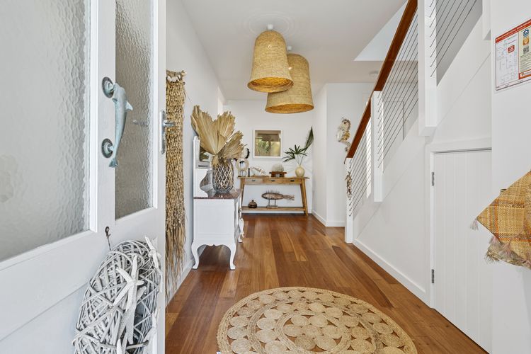 Kia Orana Island Home with Pool