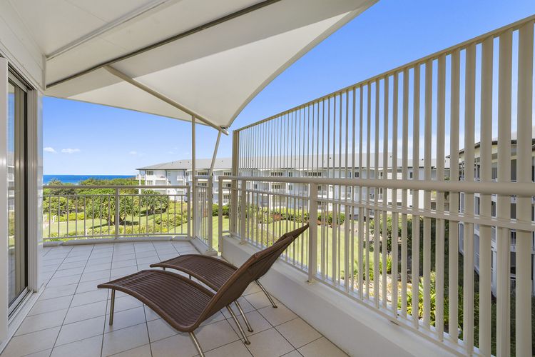 Resort on the Beach 4302 with resort Pool