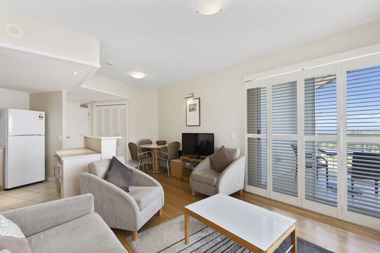 Resort on the Beach 4302 with resort Pool