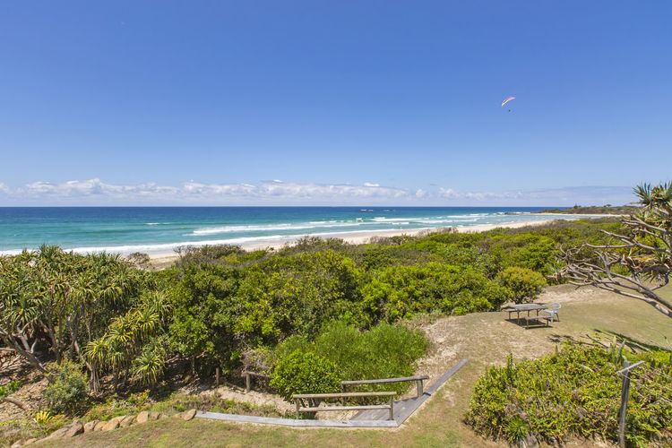 Sandpiper Beachfront House – Hastings Point