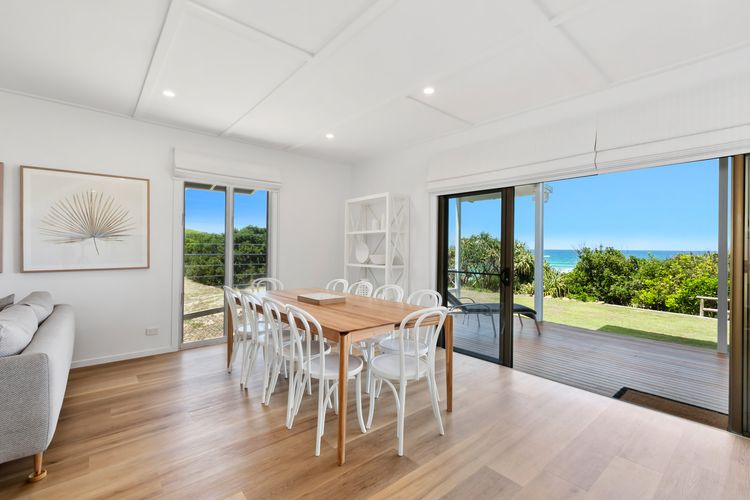 Sandpiper Beachfront House – Hastings Point