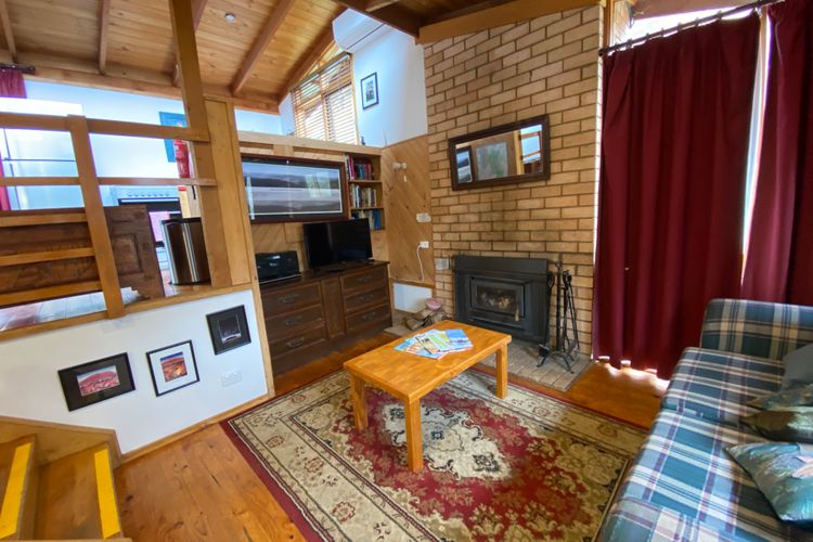 Currawong Cottage