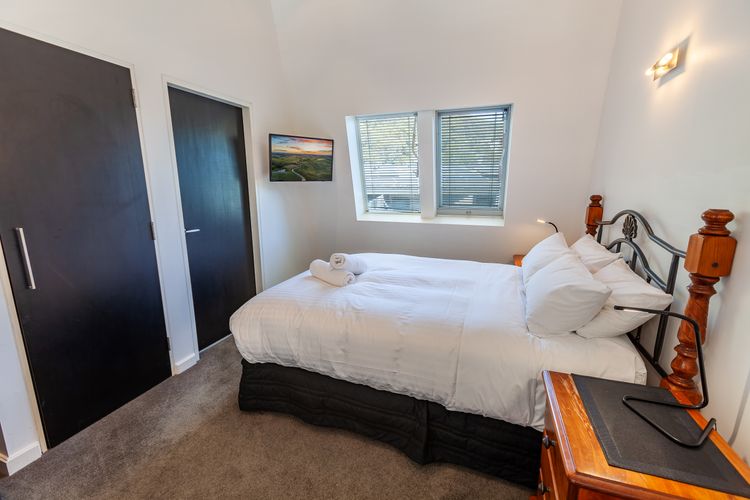 Powder 2B – Thredbo