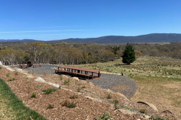 The Log House – Jindabyne