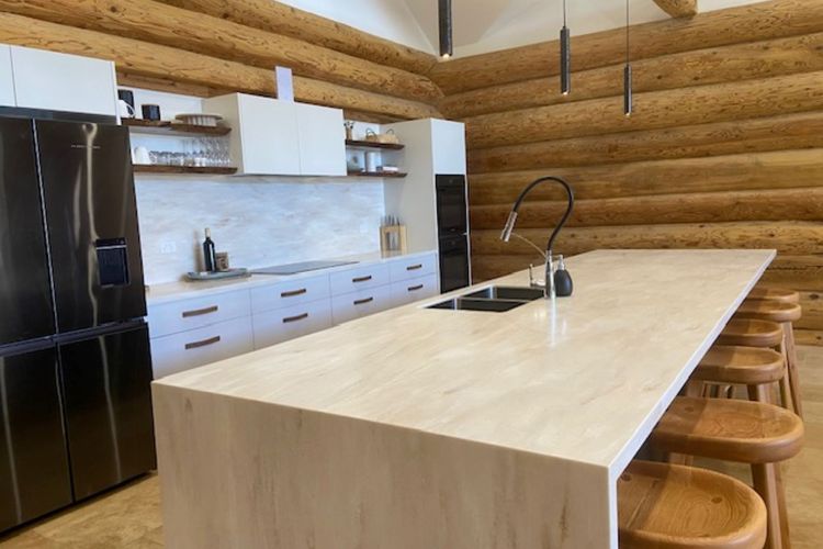 The Log House – Jindabyne