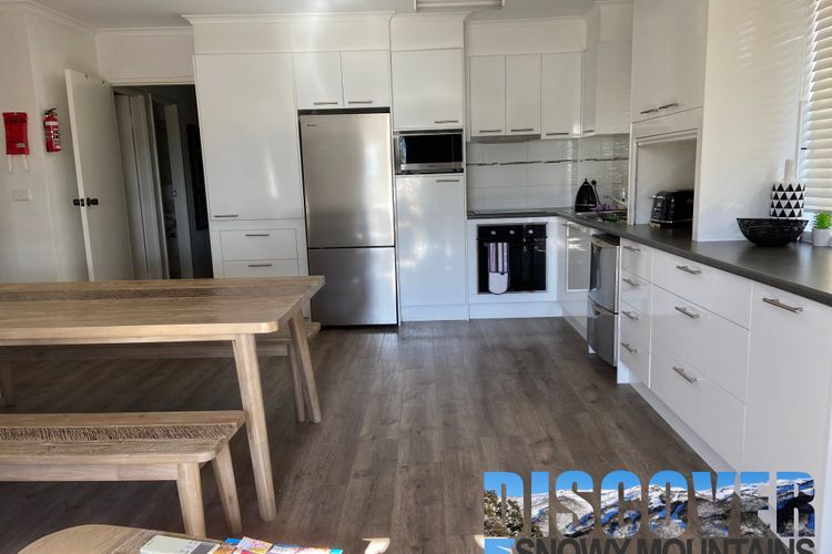 Alpine Mountain View 3 – Jindabyne