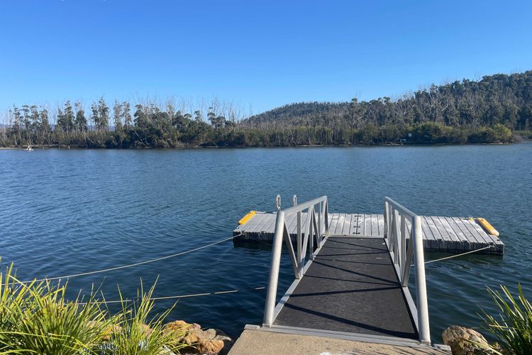 CABIN 52 – Lake Conjola