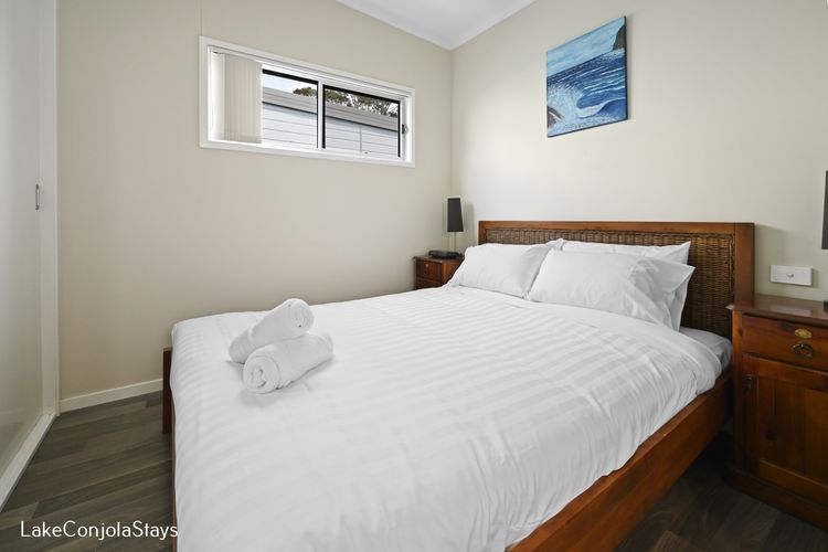 CABIN 60 – Lake Conjola