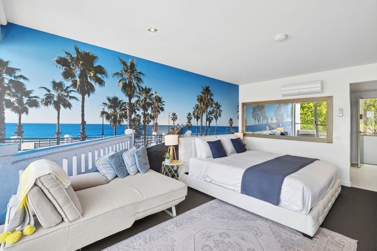 Bay View Motel Number Four