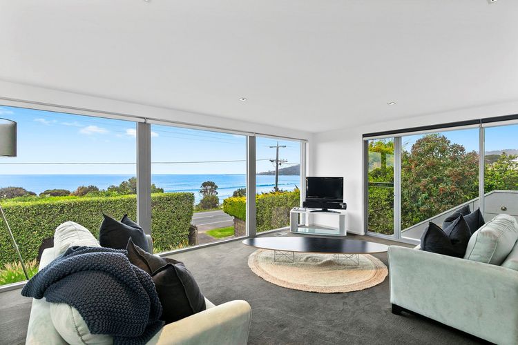 Azure – Absolute Beachfront Luxury, Wifi, Spa
