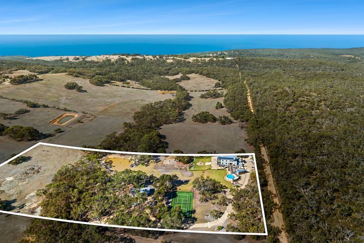 Janacwal – Where Escape Meets Adventure on the Surf Coast