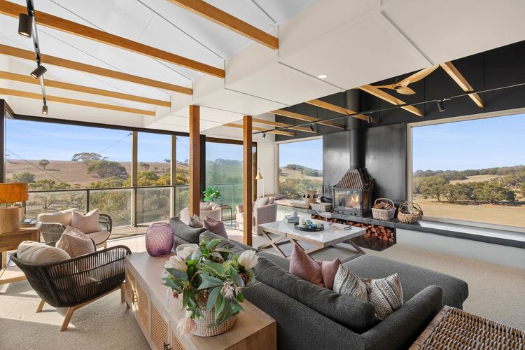 Janacwal – Where Escape Meets Adventure on the Surf Coast