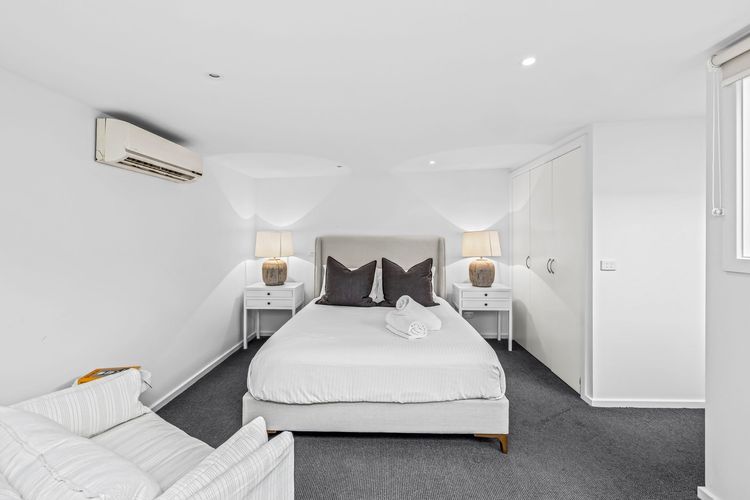 Oceanview on Mountjoy