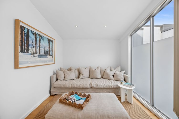 Oceanview on Mountjoy