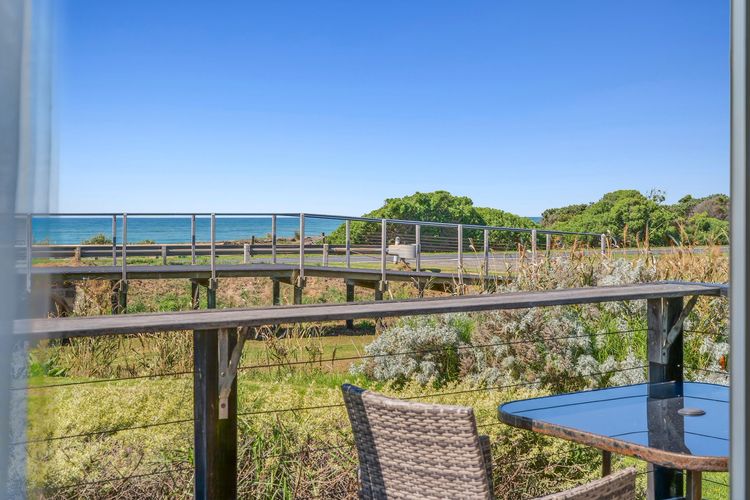 On the Beach @ Apollo