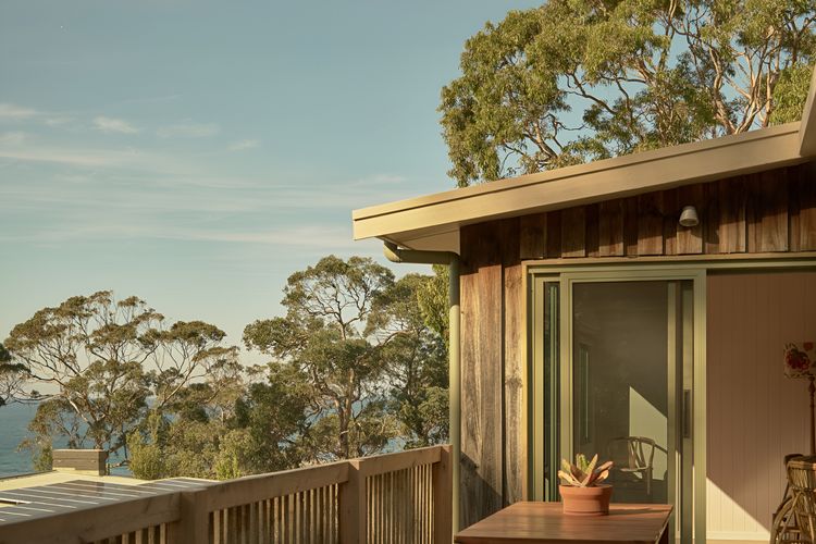 Lay Day House