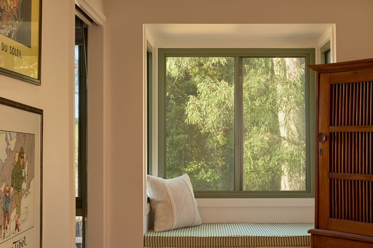 Lay Day House