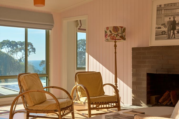 Lay Day House
