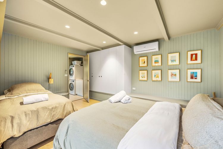 Bluewater Luxury Lorne