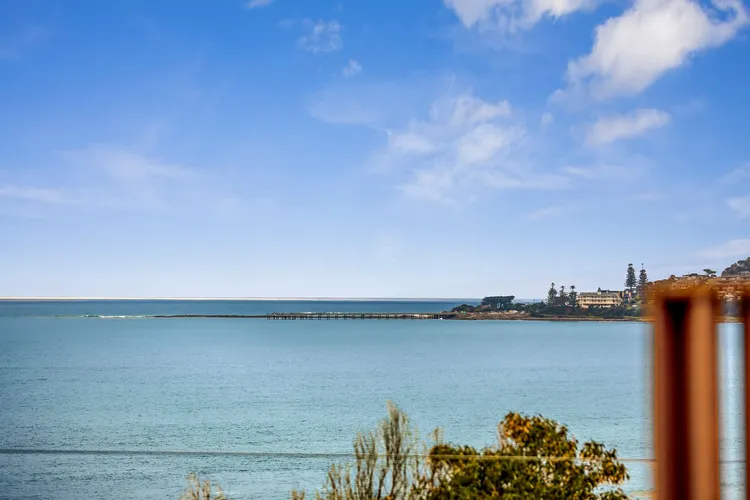 Pierview 45 Luxury Residence