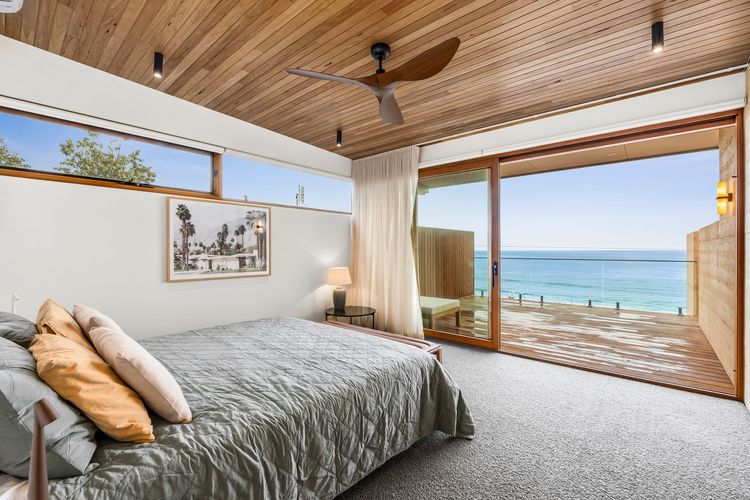Pierview 45 Luxury Residence