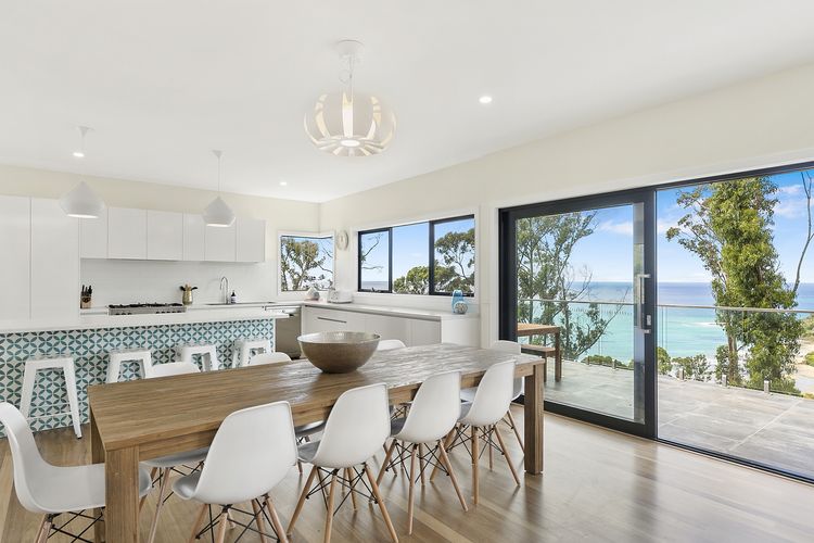 Vue Sur La Mer – Pour Deux (Ocean view for two)