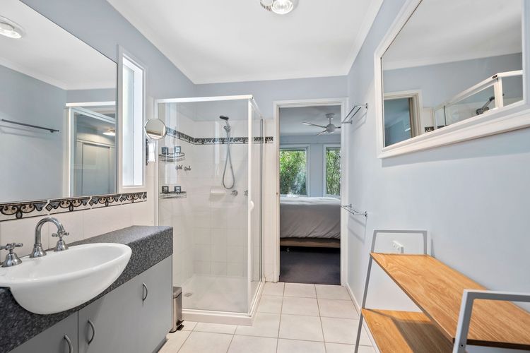 Seabush Hideaway Anglesea