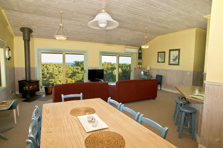 Bennett’s Beach House