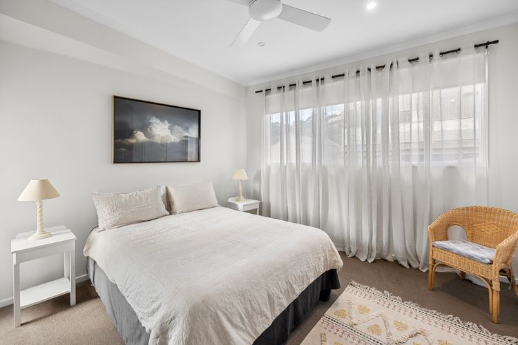 Fairview – Central With A View