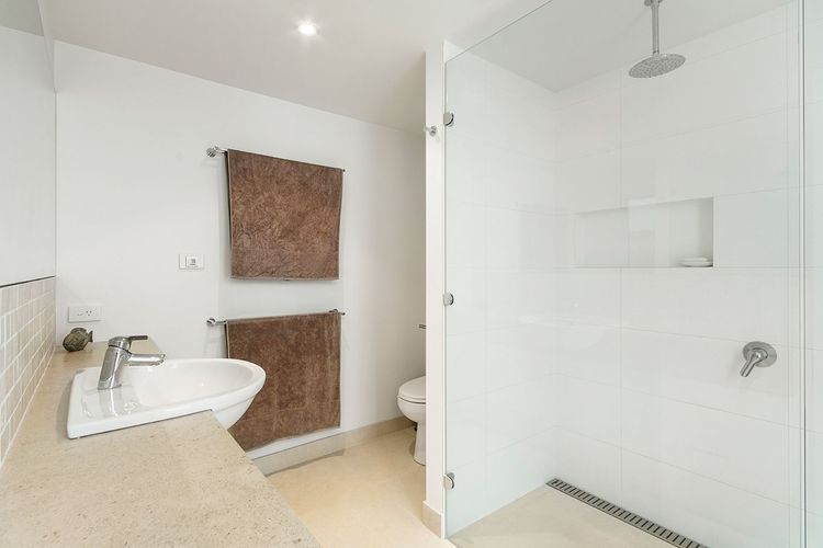 Horizons – Luxurious, With Bonus Wi-Fi And Netflix