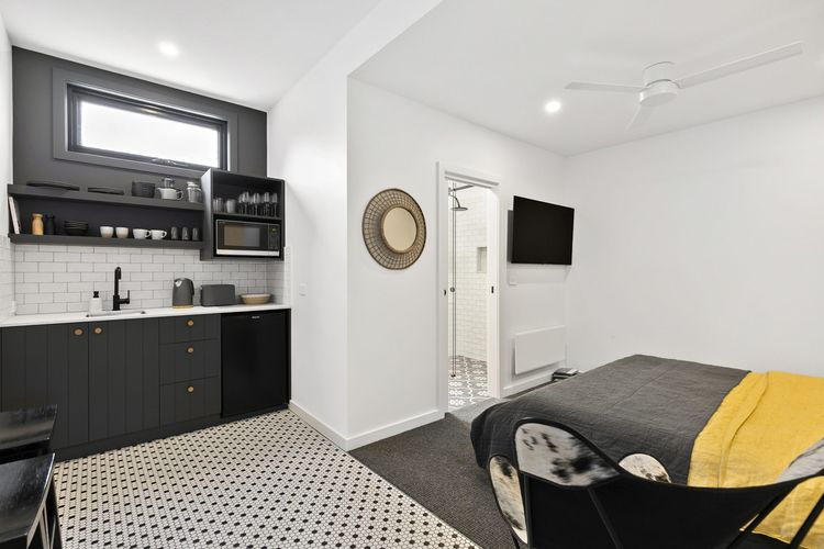 Joy Apartment 5