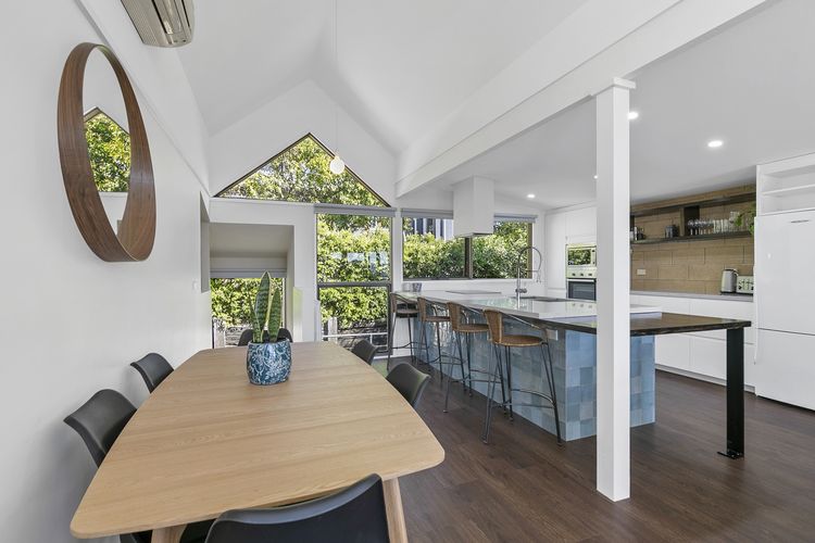 Lorne Lodge