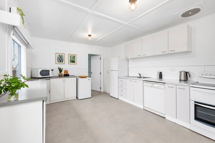 Lorne Suite Lorne