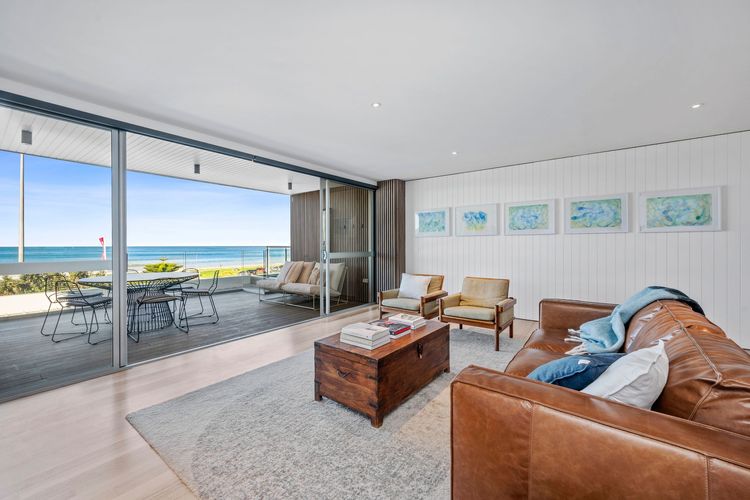 Louttit Bay Apartment 1