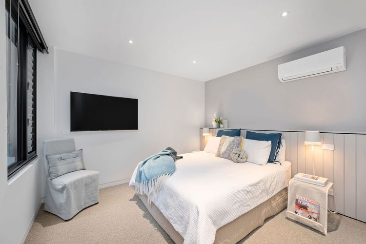 Louttit Bay Apartment 1