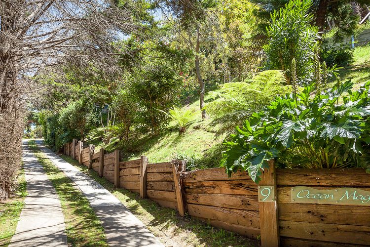 Ocean Magic – Where The Bush Greets The Sea