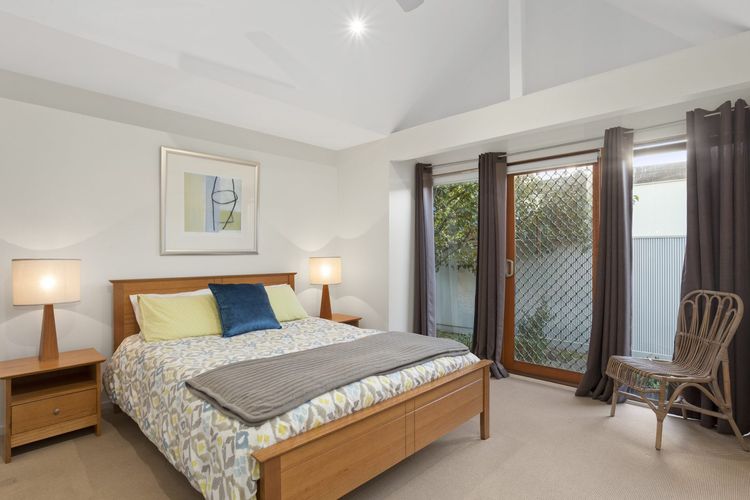 Otway Vista 12