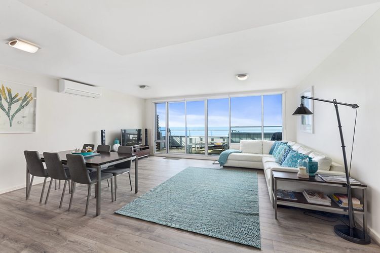 Point Grey Apartment 13