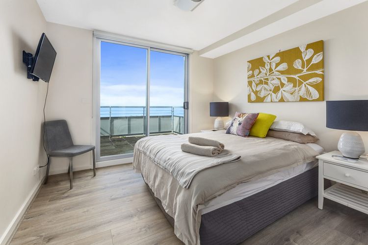 Point Grey Apartment 13