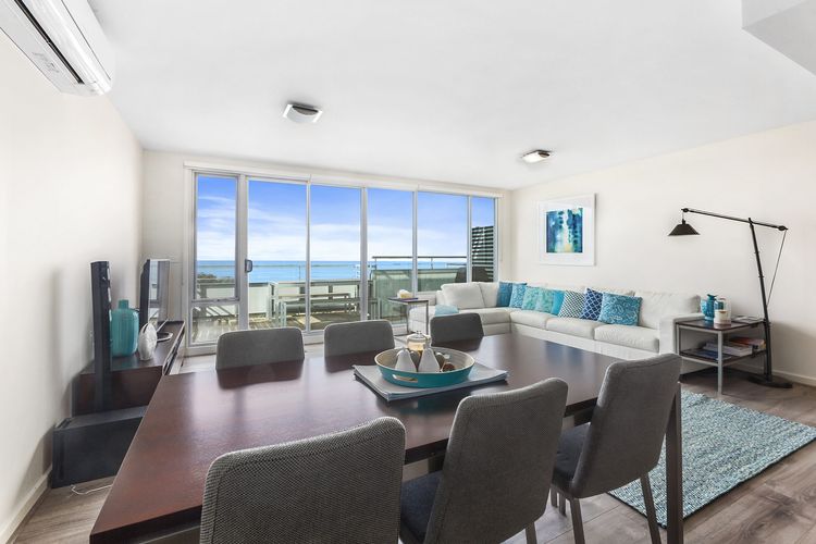 Point Grey Apartment 13