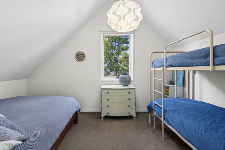 Point Roadknight Paradise