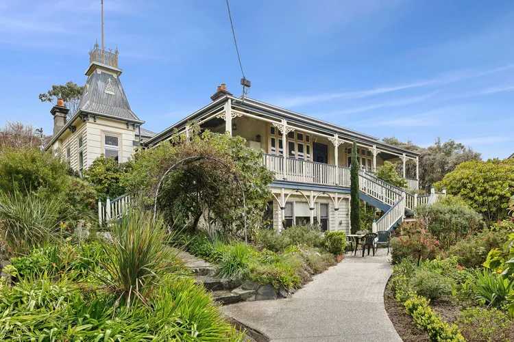 Ravenswood