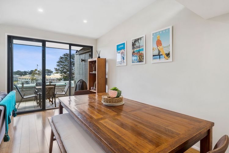 Sandy Beach Apt 6