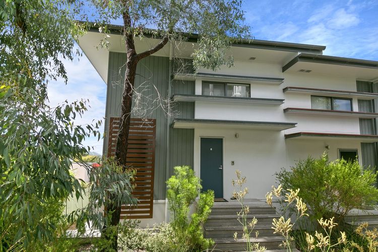 Sandy Beach Apt 6