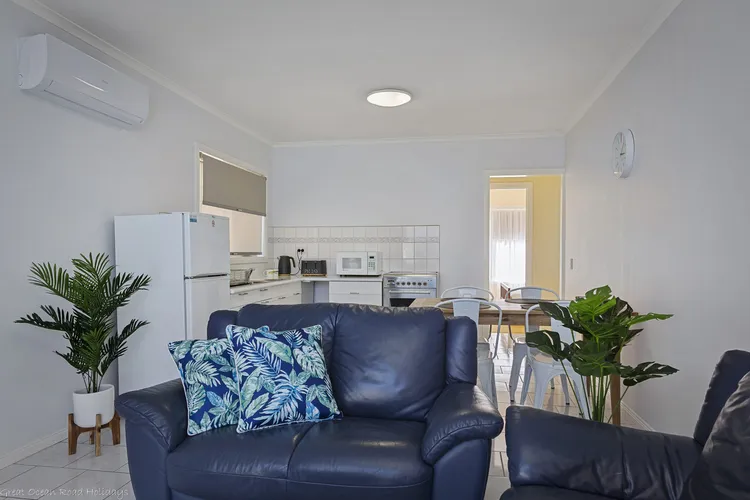Scenic Beach Apartment