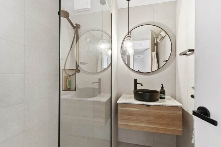 Seadream – Breathtaking Views And Wi-Fi