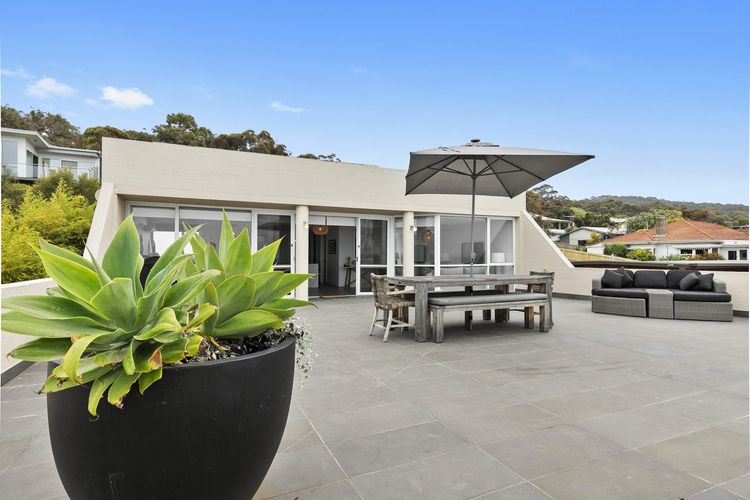 Seadream – Breathtaking Views And Wi-Fi