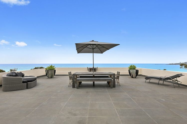 Seadream – Breathtaking Views And Wi-Fi