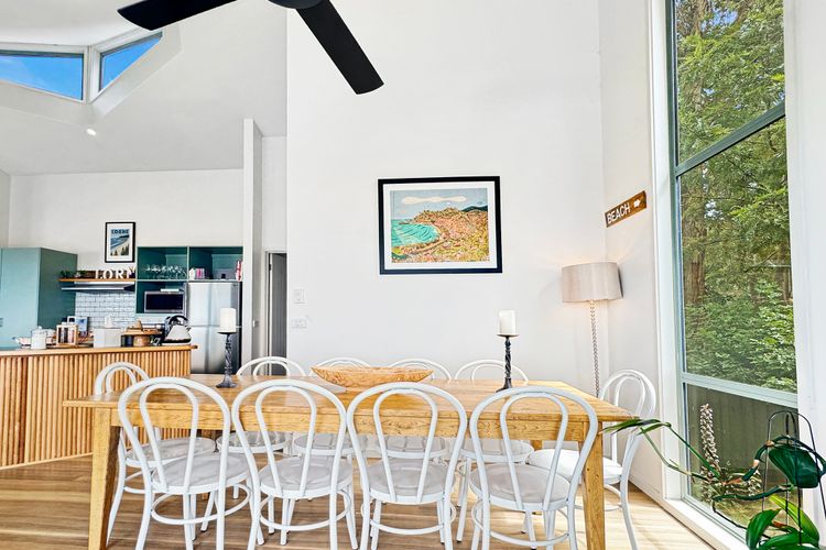 SeaEsta – Modern Beachside Escape in Tranquil North Lorne