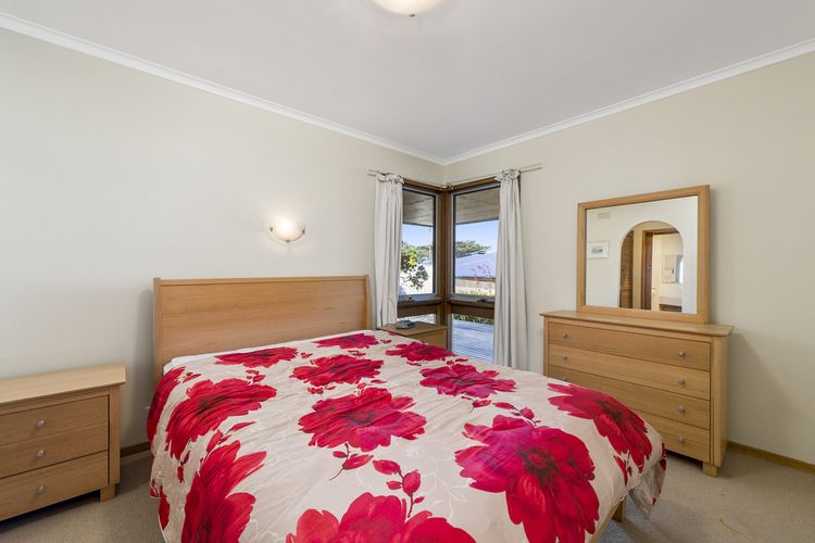 Sea-Esta – Room For All The Family